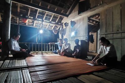 Công tác vận động học sinh ra lớp