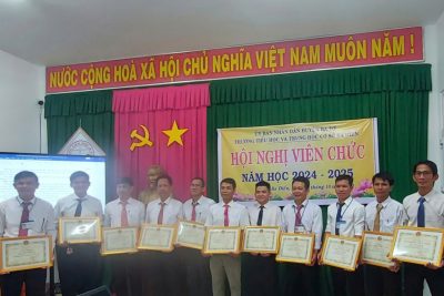 Hội nghị viên chức năm học 2024-2025